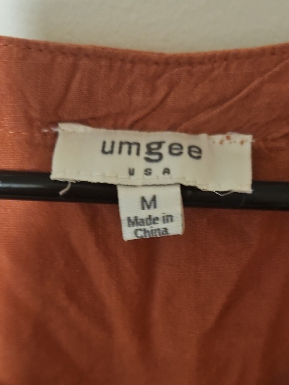 Umgee Rust Button-Front V-Neck Tunic - Picture 2 of 6